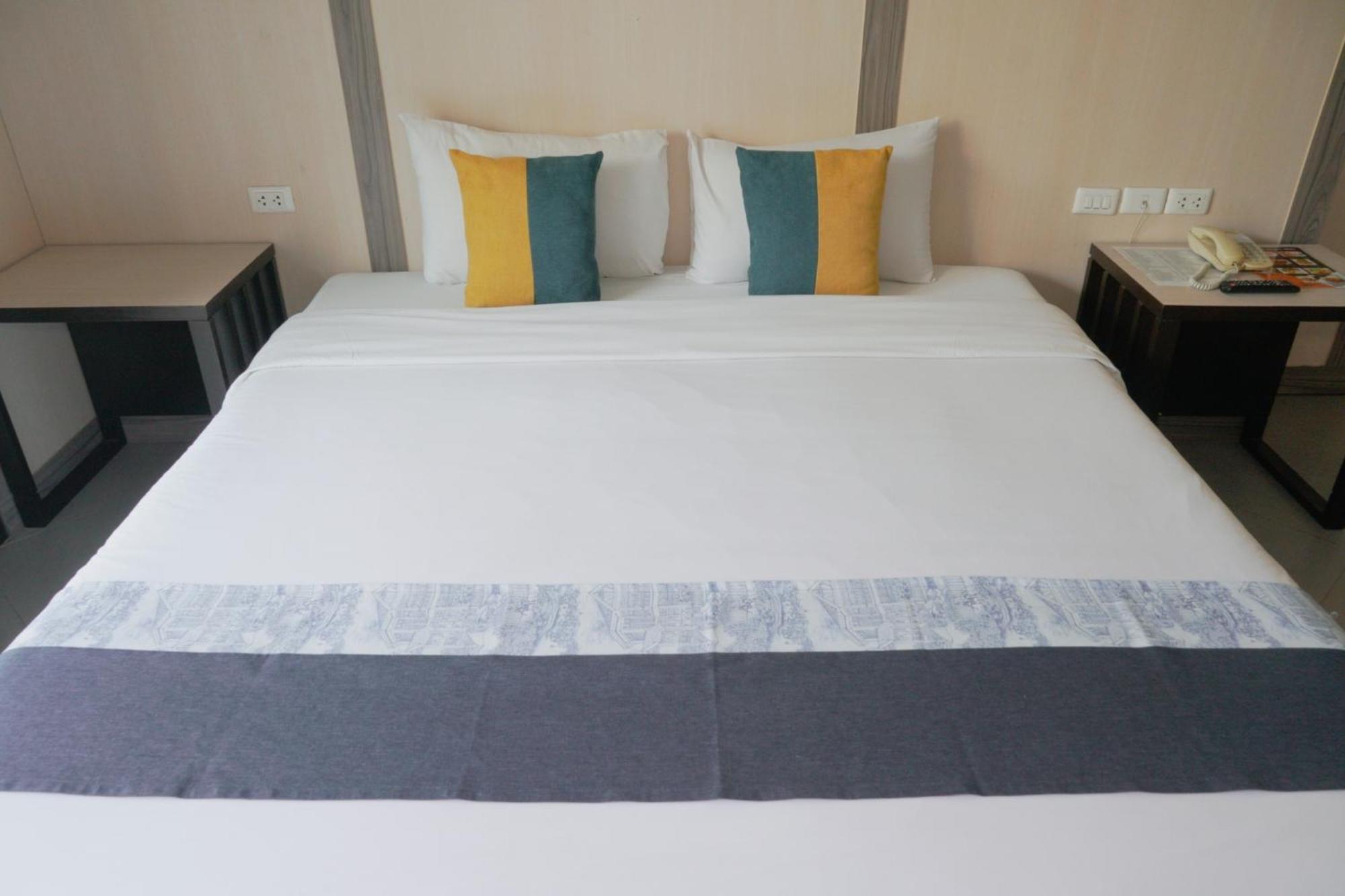 Sea Breeze Jomtien Resort Pattaja Kültér fotó